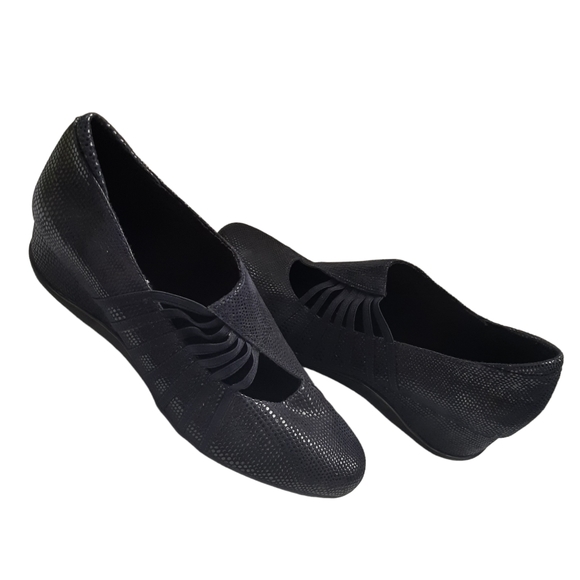 VANELI SPORT Chineka Reptile Embossed Leather Wedge Slip-ons Sz 9 Black - Picture 6 of 10